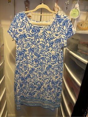 Lilly Pulitzer Blue and White Floral dress